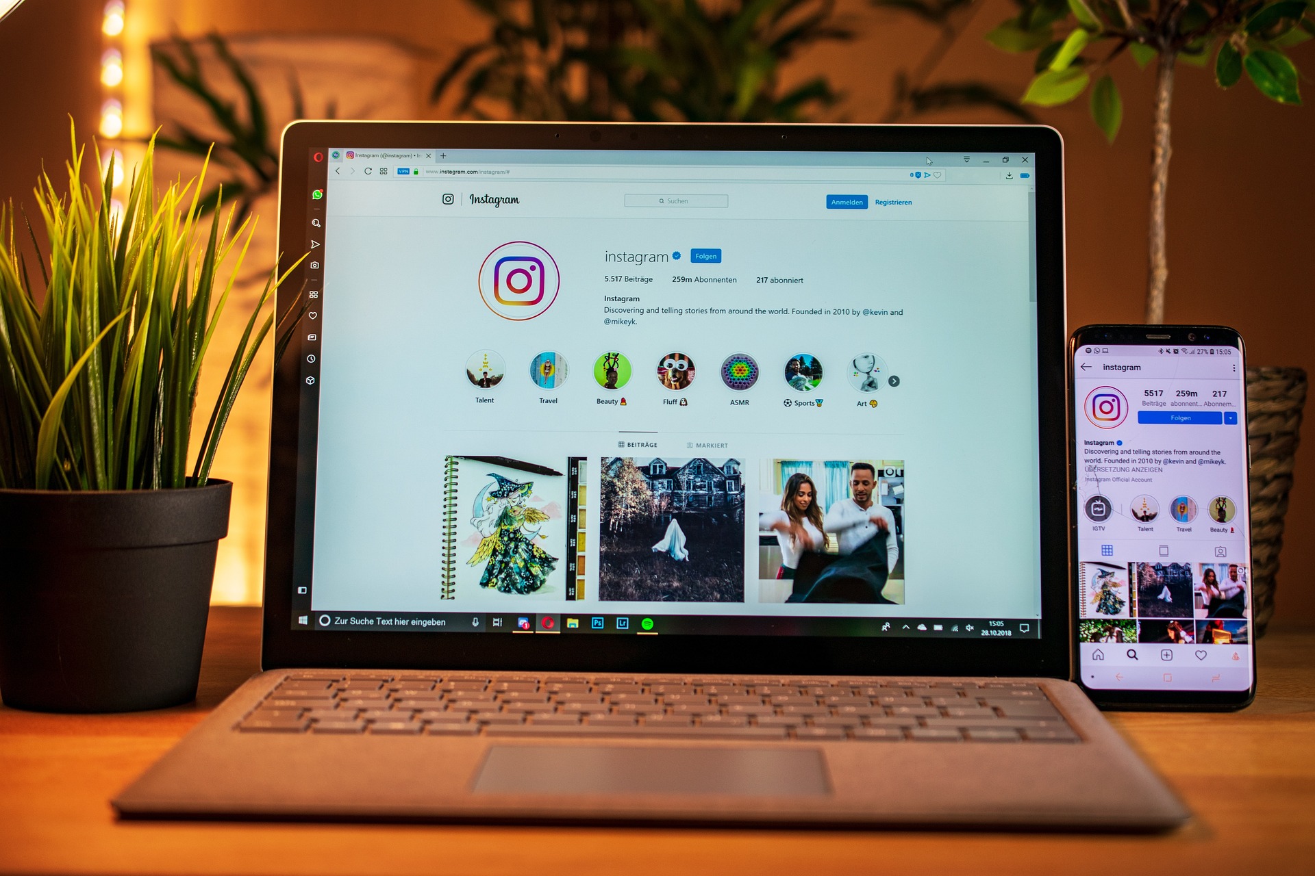 ordinateur ouvert sur instagram